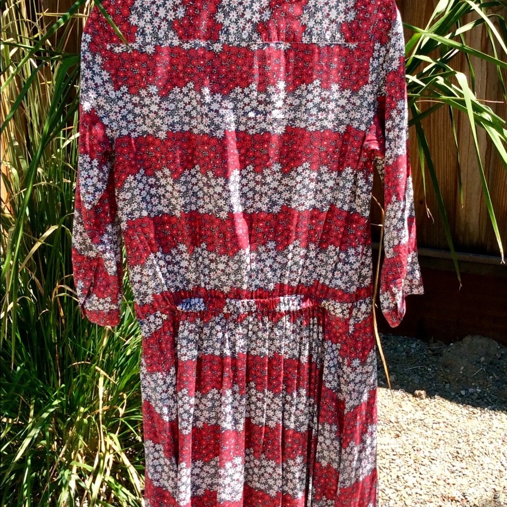 Uniqlo Floral Cotton Dress with Dropped Waist in Excellent Condition❣️ - Picture 4 of 7